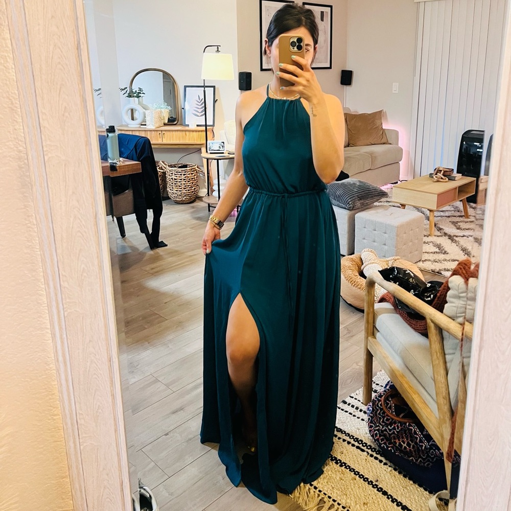 Lulus hunter green flowy  halter Maxi dress